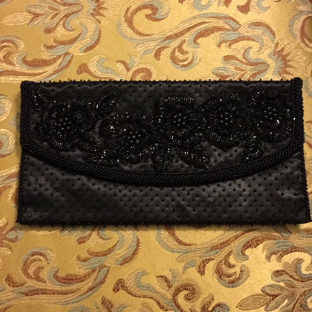 Beautiful Beaded Black Flower clutch